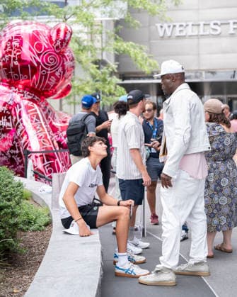 August 31, 2026, New York, Ny, United States: Seal sang beside a 14-foot purple and pink teddy bear sculpture called Love MattersÃ¢â‚¬Â¦Everywhere . Held at The Vessel at Hudson Yards in New York. Zuma Press August 31, 2026. New York United States  - ZUMAp281 20260831_zea_p281_022 Copyright: xPhotoxImagexPressx