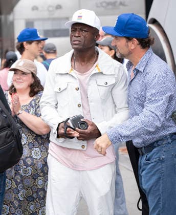 August 31, 2026, New York, Ny, United States: Seal sang beside a 14-foot purple and pink teddy bear sculpture called Love MattersÃ¢â‚¬Â¦Everywhere . Held at The Vessel at Hudson Yards in New York. Zuma Press August 31, 2026. New York United States  - ZUMAp281 20260831_zea_p281_028 Copyright: xPhotoxImagexPressx