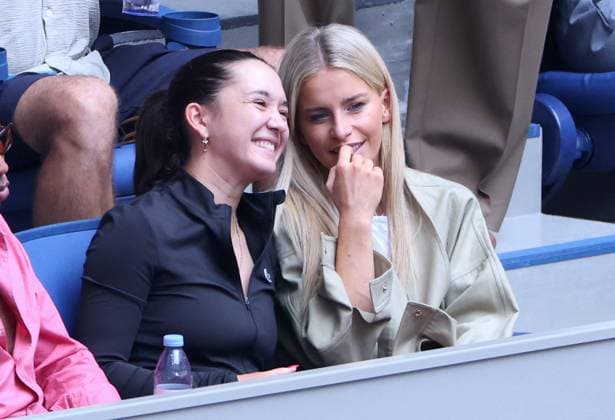Us Open - Caroline Daur and Eva Lys In The Stands Caroline Daur and German tennis player Eva Lys attend the night session on day 2 at te US Open in New York, NY on August 31, 2026. Photo by Dylan Travis ABACAPRESS.COM New York NY  Copyright: xDylanxTravis ABACAx