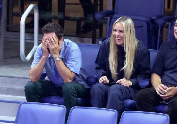 Us Open - Jimmy Fallon and Lindsey Vonn In The Stands Jimmy Fallon and Lindsey Vonn attend the night session on day 2 at te US Open in New York, NY on August 31, 2026. Photo by Dylan Travis ABACAPRESS.COM New York NY  Copyright: xDylanxTravis ABACAx