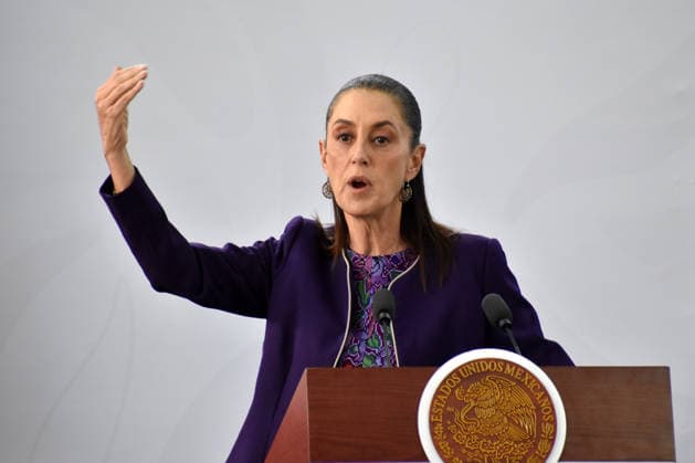 News - Mexico™s President Claudia Sheinbaum Holds Press Conference to Mark First Day of Classes Mexican President Claudia Sheinbaum Pardo speaks during a press conference on the first day of the 2026-2027 school year, held at the Technical Secondary School No. 10 "Artes Graficas" on August 31, 2026 in Mexico City, Mexico. Copyright: xLuisxBarronx xEyepixxGroup Eyepixx xLiveMediax LPN_2632863