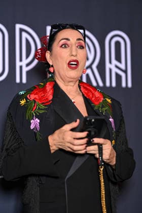 Rossy de Palma at the premiere of the film *The Opera* at the Folies Bergère in Paris on August 31, 2026. Pierre Perusseau, Bestimage. Premiere of the film *The Opera* at the Folies Bergère in Paris on August 31, 2026. Paris, France  Copyright: xPierrexPerusseaux xBestimagexPierrexPerusseaux xBestimagex