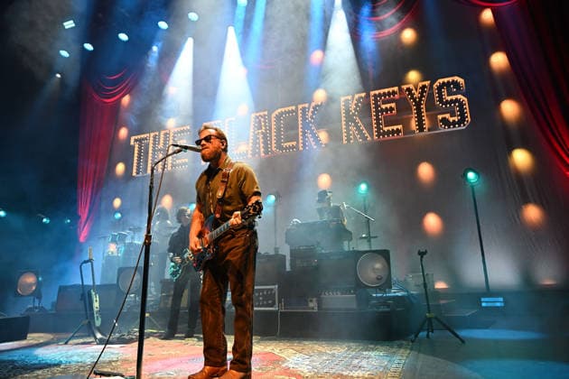 ‘The Black Keys’ performing at Eventim Apollo in London LONDON, ENGLAND - AUGUST 31: Dan Auerbach of ‘The Black Keys’ performing at Eventim Apollo on August 31, 2026 in London, England. CAP MAR MAR Great Britain UK Copyright: xMartinxHarris CapitalxPicturesx
