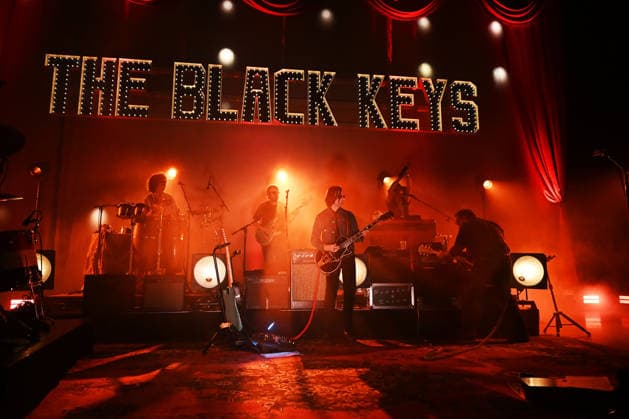 ‘The Black Keys’ performing at Eventim Apollo in London LONDON, ENGLAND - AUGUST 31: Barrie Cadogan and Dan Auerbach of ‘The Black Keys’ performing at Eventim Apollo on August 31, 2026 in London, England. CAP MAR MAR Great Britain UK Copyright: xMartinxHarris CapitalxPicturesx