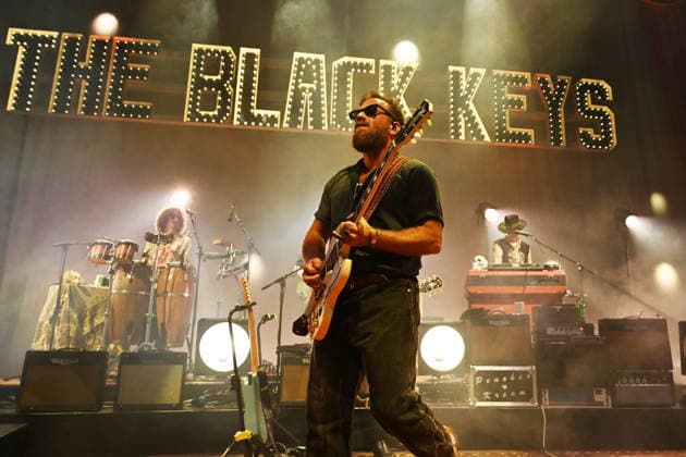‘The Black Keys’ performing at Eventim Apollo in London LONDON, ENGLAND - AUGUST 31: Dan Auerbach of ‘The Black Keys’ performing at Eventim Apollo on August 31, 2026 in London, England. CAP MAR MAR Great Britain UK Copyright: xMartinxHarris CapitalxPicturesx