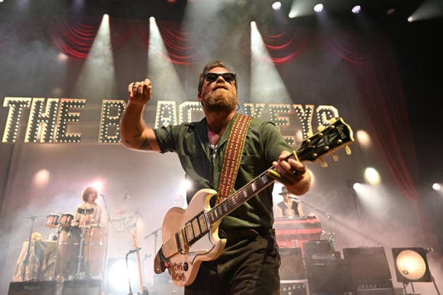 ‘The Black Keys’ performing at Eventim Apollo in London LONDON, ENGLAND - AUGUST 31: Dan Auerbach of ‘The Black Keys’ performing at Eventim Apollo on August 31, 2026 in London, England. CAP MAR MAR Great Britain UK Copyright: xMartinxHarris CapitalxPicturesx