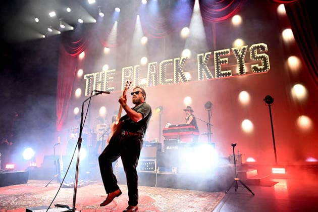 ‘The Black Keys’ performing at Eventim Apollo in London LONDON, ENGLAND - AUGUST 31: Dan Auerbach of ‘The Black Keys’ performing at Eventim Apollo on August 31, 2026 in London, England. CAP MAR MAR Great Britain UK Copyright: xMartinxHarris CapitalxPicturesx
