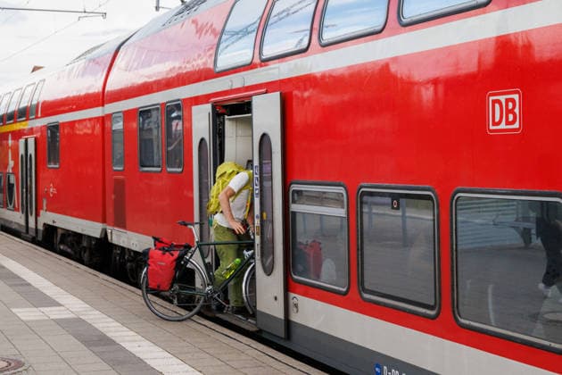 August 31, 2026, Pasewalk Station: A regional express train on the RE3 and RE30 lines pulls into Pasewalk, Mecklenburg-Western Pomerania, Germany