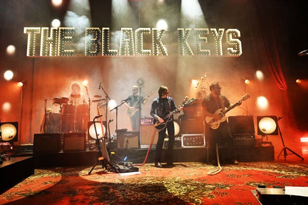 ‘The Black Keys’ performing at Eventim Apollo in London LONDON, ENGLAND - AUGUST 31: Barrie Cadogan and Dan Auerbach of ‘The Black Keys’ performing at Eventim Apollo on August 31, 2026 in London, England. CAP MAR MAR Great Britain UK Copyright: xMartinxHarris CapitalxPicturesx
