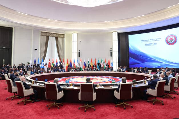 Turkish President Recep Tayyip Erdogan BISHKEK, KYRGYZSTAN - SEPTEMBER 01: (----EDITORIAL USE ONLY - MANDATORY CREDIT - TURKISH PRESIDENCY MURAT KULA HANDOUT - NO MARKETING NO ADVERTISING CAMPAIGNS - DISTRIBUTED AS A SERVICE TO CLIENTS----) Turkish President Recep Tayyip Erdogan attends the Shanghai Cooperation Organization Council of Heads of State meeting in Bishkek, on September 01, 2026 in Bishkek, Kyrgyzstan. The summit brings together heads of state and government from SCO member countries. Tur Presidency Murat Kula Anadolu Bishkek Kyrgyzstan. Editorial use only. Please get in touch for any other usage.  Copyright: x2026xAnadoluxTurxPresidencyx xMuratxKulax