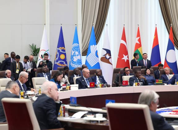 Turkish President Erdogan attends SCO Council of Heads of State Meeting in Kyrgyzstan BISHKEK, KYRGYZSTAN - SEPTEMBER 1: (----EDITORIAL USE ONLY - MANDATORY CREDIT - TURKISH PRESIDENCY MURAT KULA HANDOUT - NO MARKETING NO ADVERTISING CAMPAIGNS - DISTRIBUTED AS A SERVICE TO CLIENTS----) Turkish President Recep Tayyip Erdogan attends the Shanghai Cooperation Organization (SCO) Council of Heads of State Meeting, attended by the heads of state and government of SCO member countries, in Bishkek, Kyrgyzstan, on September 1, 2026. Turkish Presidency Murat Kula Anadolu Bishkek Kyrgyzstan. Editorial use only. Please get in touch for any other usage.  Copyright: x2026xAnadoluxTurkishxPresidency MuratxKulax