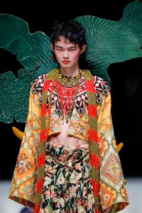 September 1, 2026, Tokyo, Japan: A model wearing fashion designer Jaggy Glarino s collection walks down the runway during the BENCH Fashion Show Threads of Dreams , part of the Rakuten Fashion Week TOKYO 2027 Spring Summer Collection. BENCH is the largest fashion and lifestyle brand in Philippines. The fashion week runs from August 31 to September 5. Tokyo Japan  - ZUMAm191 20260901_aap_m191_011 Copyright: xRodrigoxReyesxMarinx