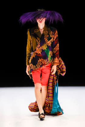 September 1, 2026, Tokyo, Japan: A model wearing fashion designer Jaggy Glarino s collection walks down the runway during the BENCH Fashion Show Threads of Dreams , part of the Rakuten Fashion Week TOKYO 2027 Spring Summer Collection. BENCH is the largest fashion and lifestyle brand in Philippines. The fashion week runs from August 31 to September 5. Tokyo Japan  - ZUMAm191 20260901_aap_m191_048 Copyright: xRodrigoxReyesxMarinx
