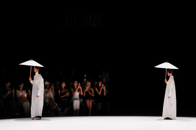 September 1, 2026, Tokyo, Japan: Models wearing fashion designer Joey Samson s collection walk down the runway during the BENCH Fashion Show Threads of Dreams , part of the Rakuten Fashion Week TOKYO 2027 Spring Summer Collection. BENCH is the largest fashion and lifestyle brand in Philippines. The fashion week runs from August 31 to September 5. Tokyo Japan  - ZUMAm191 20260901_aap_m191_050 Copyright: xRodrigoxReyesxMarinx