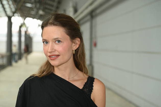 Actress Amrei Haardt poses at the big fan gathering and awards ceremony for the RTL series *Unter Uns*