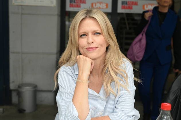 Actress Miriam Lahnstein poses at the big fan gathering and awards ceremony for the RTL series *Unter Uns*