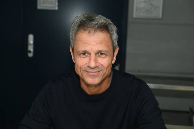 Actor Jens Hajek poses at the big fan gathering and awards ceremony for the RTL series *Unter Uns*