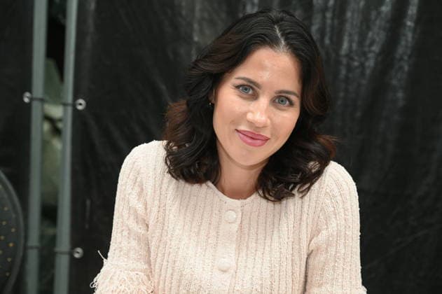 Actress Valea Katharina Scalabrino poses at the big fan gathering and awards ceremony for the RTL series *Unter Uns*