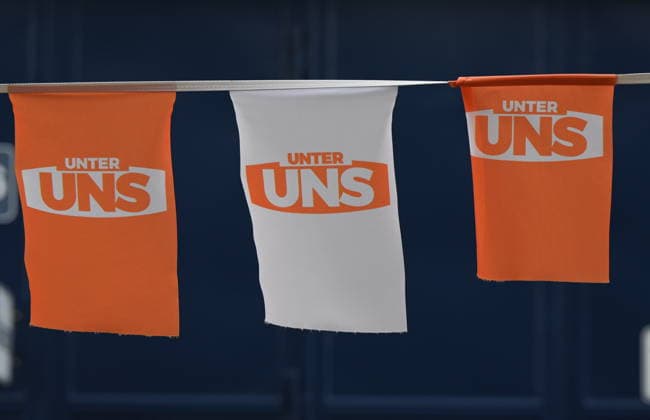 Logo and title of the RTL series *Unter Uns*
