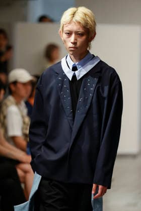 September 1, 2026, Tokyo, Japan: A model walks the runway presenting designer Mitsuru Okazaki s Spring Summer 2027 collection during Rakuten Fashion Week TOKYO. The fashion week runs from August 31 to September 5. Tokyo Japan  - ZUMAm191 20260901_aap_m191_077 Copyright: xRodrigoxReyesxMarinx