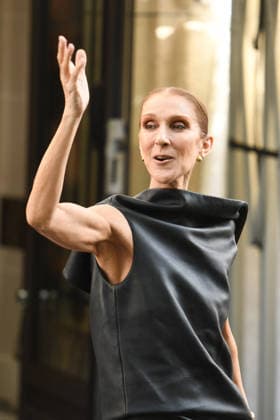 Celine Dion Outside The Royal Monceau - Paris Celine Dion outside the Le Royal Monceau hotel greeted by her fans who sing her one of her songs in Paris, France on September 1, 2026. Photo by Florian Poitout ABACAPRESS.COM Paris France  Copyright: xPoitoutxFlorian ABACAx