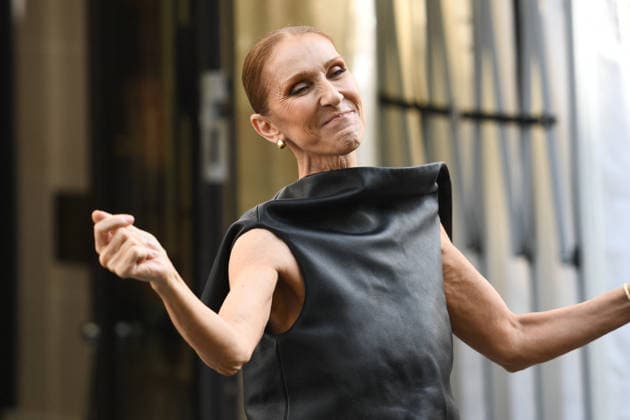 Celine Dion Outside The Royal Monceau - Paris Celine Dion outside the Le Royal Monceau hotel greeted by her fans who sing her one of her songs in Paris, France on September 1, 2026. Photo by Florian Poitout ABACAPRESS.COM Paris France  Copyright: xPoitoutxFlorian ABACAx