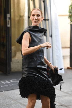 Celine Dion Outside The Royal Monceau - Paris Celine Dion outside the Le Royal Monceau hotel greeted by her fans who sing her one of her songs in Paris, France on September 1, 2026. Photo by Florian Poitout ABACAPRESS.COM Paris France  Copyright: xPoitoutxFlorian ABACAx