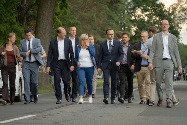 September 1, 2026, Turnow Preilack, Germany: Brandenburg Interior Minister Dr. Jan Redmann walks with officials and members of the media near the site of the suspected attack on a power substation in Brandenburg, Germany, September 1, 2026. Turnow Preilack Germany - ZUMAs319 20260901_znp_s319_010 Copyright: xGabyxSchuetzex