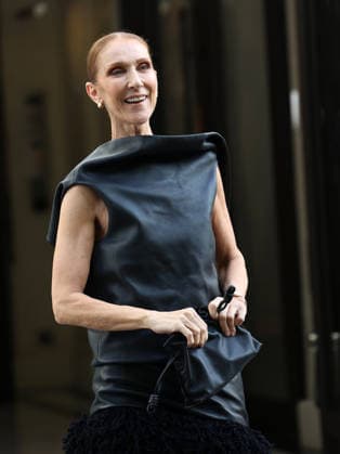 Celebrity, Celine Dion in Paris #3 CÃ line Dion leaves her apartment in Paris for the rehearsals of her shows CÃ line Dion leaves her apartment in Paris for the rehearsals of her shows in Paris, France on September 1, 2026  Copyright: xDidierxFereyx