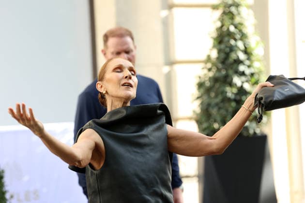 Celebrity, Celine Dion in Paris #3 CÃ line Dion leaves her apartment in Paris for the rehearsals of her shows CÃ line Dion leaves her apartment in Paris for the rehearsals of her shows in Paris, France on September 1, 2026  Copyright: xDidierxFereyx