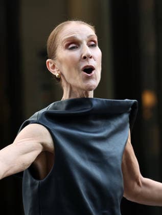 Celebrity, Celine Dion in Paris #3 CÃ line Dion leaves her apartment in Paris for the rehearsals of her shows CÃ line Dion leaves her apartment in Paris for the rehearsals of her shows in Paris, France on September 1, 2026  Copyright: xDidierxFereyx