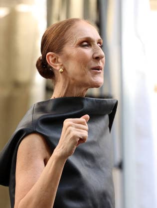 Celebrity, Celine Dion in Paris #3 CÃ line Dion leaves her apartment in Paris for the rehearsals of her shows CÃ line Dion leaves her apartment in Paris for the rehearsals of her shows in Paris, France on September 1, 2026  Copyright: xDidierxFereyx