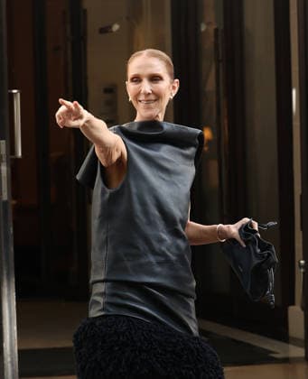 Celebrity, Celine Dion in Paris #3 CÃ line Dion leaves her apartment in Paris for the rehearsals of her shows CÃ line Dion leaves her apartment in Paris for the rehearsals of her shows in Paris, France on September 1, 2026  Copyright: xDidierxFereyx