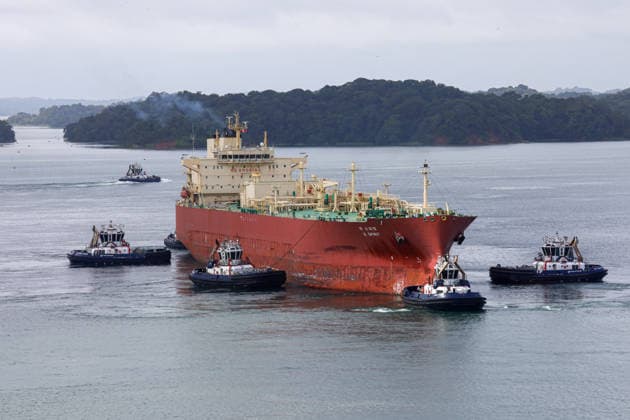 Panama Canal faces further transit restrictions PANAMA CITY, PANAMA - SEPTEMBER 01: The South Korean-flagged vessel SK Gas LTD makes history when it crosses the Panama Canal after paying $5.3 million for priority passage, an all-time record caused by the severe drought resulting from the El Nino phenomenon, which is putting further pressure on hydrocarbon prices already strained by the near-total closure of the Strait of Hormuz in Panama City, Panama on September 01, 2026. The canal, through which 5% of global maritime trade passes, reduces the number of ships allowed to transit daily from 36 to 34 starting September 3. Twelve days later, that number drops to 32 to conserve the fresh water needed for operations. The interoceanic waterway op  Copyright: x2026xAnadoluxDanielxGonzalezx