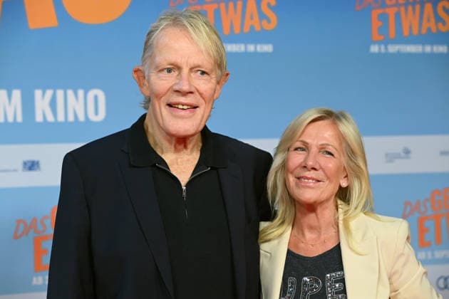 Alexander von der GROEBEN, ehem. Judoka, und Ulrike von der GROEBEN, Moderatorin, Roter Teppich, Red Carpet Show, Ankunft, arrival, Filmpremiere DAS GEWISSE ETWAS am 01.09.2026 im Cinedom-Kino in Koeln, *** Alexander von der GROEBEN, former judoka, and Ulrike von der GROEBEN, TV host, Red Carpet, Red Carpet Show, arrival, film premiere of *DAS GEWISSE ETWAS* on September 1, 2026, at the Cinedom cinema in Cologne,