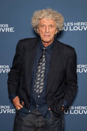 Les Heros Du Louvre Premiere - Paris AJ French director Elie Chouraqui attend the photocell of the « Les Heros Du Louvre » Paris Premiere at Cinema l Arlequin on September 1, 2026 in Paris, France. Photo by Alexis Jumeau ABACAPRESS.COM Paris France  Copyright: xJumeauxAlexis ABACAx