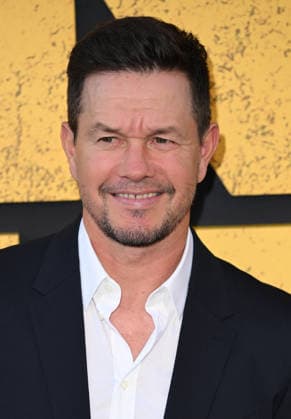 ˜By Any Means™ Los Angeles Premiere Mark Wahlberg arriving to the By Any Means Los Angeles premiere held at the Paramount Theatre on September 1, 2026 in Los Angeles, CA. Los Angeles Paramount Theatre California USA Copyright: xLeexWattx xAFF-USA.COMx