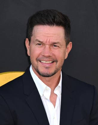 ˜By Any Means™ Los Angeles Premiere Mark Wahlberg arriving to the By Any Means Los Angeles premiere held at the Paramount Theatre on September 1, 2026 in Los Angeles, CA. Los Angeles Paramount Theatre California USA Copyright: xLeexWattx xAFF-USA.COMx