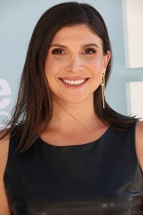 Premiere of Netflix s Earl Meets World LOS ANGELES, CALIFORNIA - SEPTEMBER 1: Janet Caperna attends the Los Angeles Premiere of Netflix s Earl Meets World on September 01, 2026 Credit: AdMedia EDITORIAL USE ONLY  Copyright: xx AdMediax admphotosthree013874