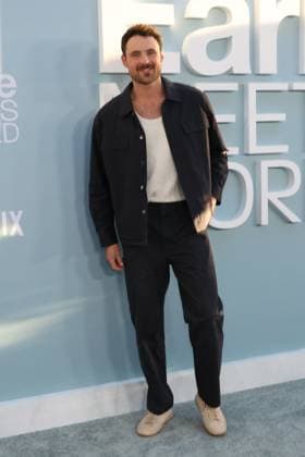 Premiere of Netflix s Earl Meets World Los Angeles Premiere of Netflix s Earl Meets World on September 01, 2026 Credit: AdMedia. 01 Sep 2026 Pictured: Dylan Efron .  Copyright: xThexMegaxAgencyxAdMediax xMEGAx