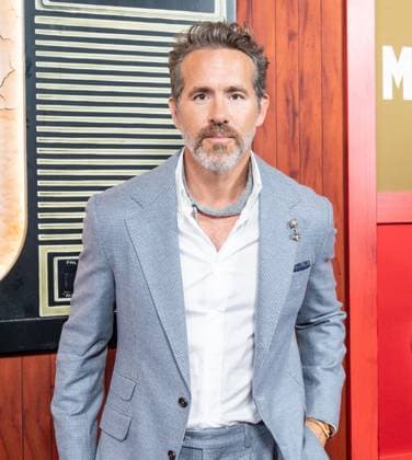September 1, 2026, Bronx, New York, USA: Ryan Reynolds wearing suit by Brunello Cucinelli attends premiere of Apple TV Original Films Mayday at AMC Lincoln Square in New York, NY on September 1, 2026. Bronx USA - ZUMAr339 20260901_znp_r339_053 Copyright: xLevxRadinx