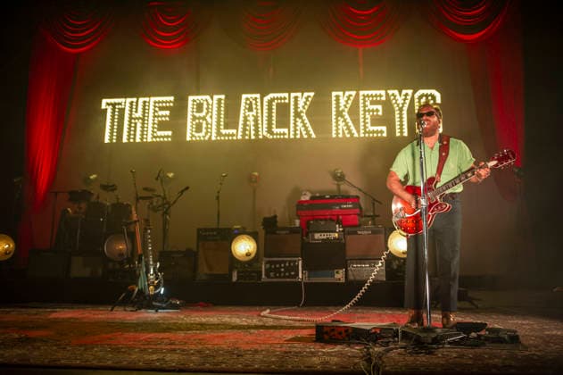 The Black Keys at O2 Academy Brixton 01 09 2026 American rock duo The Black Keys perform at O2 Academy Brixton in London on 1st September 2026 as part of their The Peaches n Kream World Tour 26 . Dan Auerbach lead vocals, guitars Patrick Carney drums, percussions, Credit:Zoran Veselinovic B4859 Avalon UK, London, O2 Academy Brixton  Copyright: xZoranxVeselinovicx xB4859x xAvalonx 1130011766