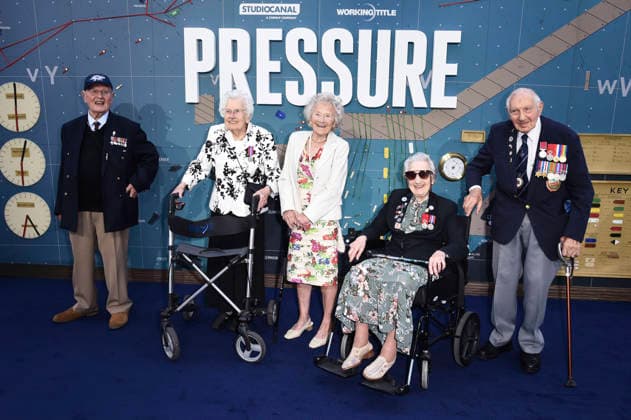 Colin Bell, Ruth Barnwell, Dorothea Barron, Marie Scott und Mervyn Kersh Bem bei der Premiere des Kinofilms Pressure im Odeon Luxe Leicester Square. London, 01.09.2026 *** Colin Bell, Ruth Barnwell, Dorothea Barron, Marie Scott, and Mervyn Kersh Bem at the premiere of the movie *Pressure* at the Odeon Luxe Leicester Square in London, September 1, 2026 Foto:xS.xVasx xFuturexImagex pressure_6923