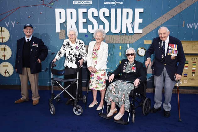 Colin Bell, Ruth Barnwell, Dorothea Barron, Marie Scott und Mervyn Kersh Bem bei der Premiere des Kinofilms Pressure im Odeon Luxe Leicester Square. London, 01.09.2026 *** Colin Bell, Ruth Barnwell, Dorothea Barron, Marie Scott, and Mervyn Kersh Bem at the premiere of the movie *Pressure* at the Odeon Luxe Leicester Square in London, September 1, 2026 Foto:xS.xVasx xFuturexImagex pressure_6924