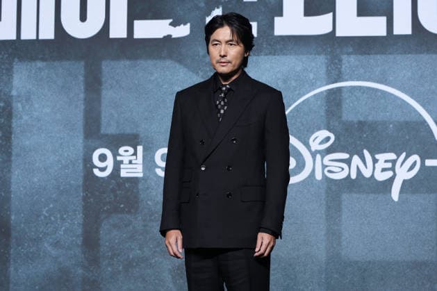 Made in Korea Season 2 press conference in Seoul South Korean actor Jung Woo-sung poses for photos during a news conference for the Disney+ original series Made in Korea Season 2 at the Conrad Seoul hotel in Seoul, South Korea, on September 02, 2026. Seoul South Korea  Copyright: xMatrixxImagesx xJungxUi-Chelx