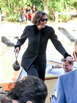 IPA88024481 - Venice, 83rd Venice International Film Festival 2026 - Day 1 - Arrivals at the Excelsior Hotel pier - Pictured: Maggie Gyllenhaal  Copyright: xManuelexMangiarottix xPoolxPhotoxEventsx08x 88024481