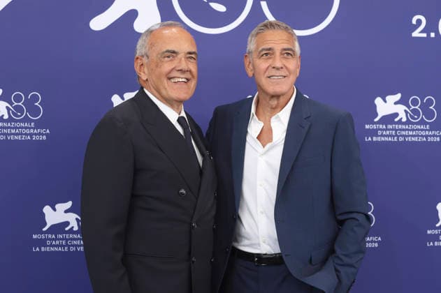 Alberto Barbera and George Clooney at the photo call for the presentation of the Golden Lion for Lifetime Achievement at the 2026 Venice Biennale—the 83rd Venice International Film Festival—at the Palazzo del Casino in Venice, September 2, 2026 Foto:xD.xBedrosianx xFuturexImagex clooney_6912