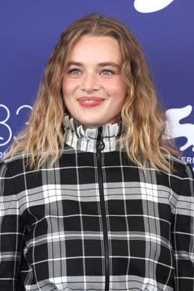Luna Wedler at the photo call for the film *Das Mädchen mit der Leica* (*La ragazza con la Leica* *The Girl with the Leica*) at the 2026 Venice Biennale—the 83rd Venice International Film Festival—at the Palazzo del Casino in Venice, September 2, 2026 Foto:xD.xBedrosianx xFuturexImagex leica_6917