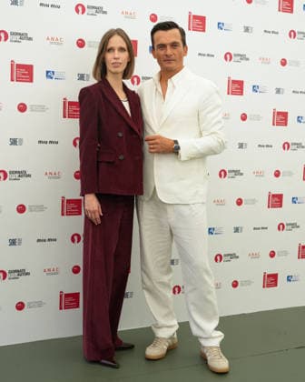 Lili Horvat and Rupert Friend attending the My Notes on Mars photocall at the 23rd Giornate Degli Autori during the 83rd Venice International Film Festival on September 2, 2026, in Venice, Italy. Lucia Sabatelli, Venice, Italy  Copyright: xLuciaxSabatellix xBestimagexLuciaxSabatellix xBestimagex