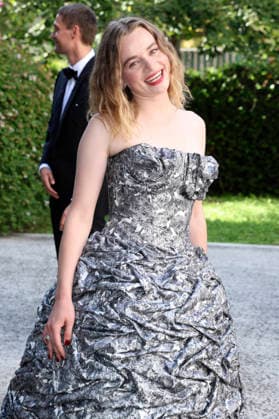Luna Wedler at the premiere of the feature film *Das Mädchen mit der Leica* (*La ragazza con la Leica* *The Girl with the Leica*) at the 2023 Venice Biennale—the 83rd Venice International Film Festival—in the Sala Darsena, Venice, September 2, 2026 Foto:xD.xBedrosianx xFuturexImagex leica_prem_6909